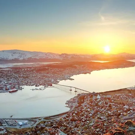 Sentralt Beliggende Leilighet Ved Fjellheisen - *